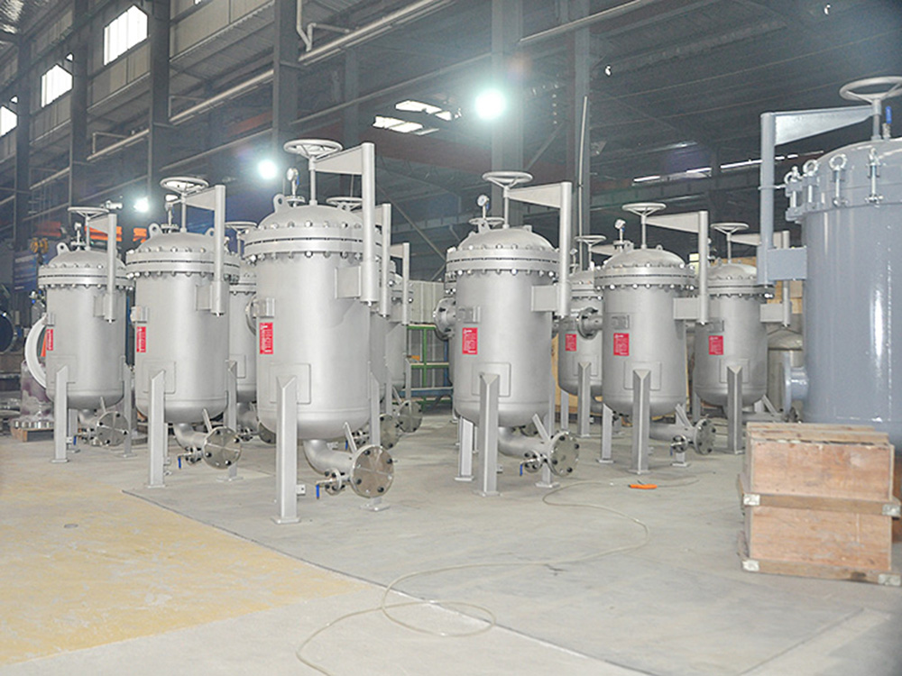 袋式過(guò)濾器實(shí)拍圖現場(chǎng)圖 (4).JPG